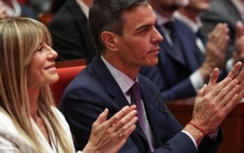 Πέδρο Σάντσεθ: Σε δίκη παραπέμπεται η σύζυγός του, Μπεγόνια, για υπεξαίρεση