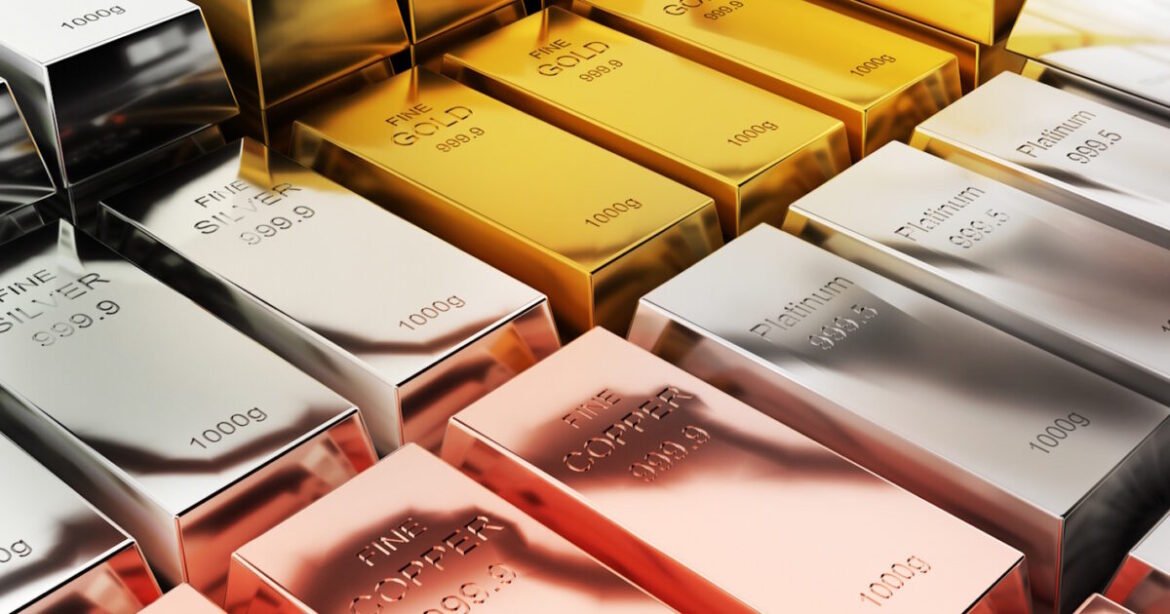 Ο χρυσός ανακάμπτει καθώς η πτώση του πετρελαίου φέρνει προσδοκίες για αποκλιμάκωση του πληθωρισμού – Άνοδος για ασήμι, χαλκό και μέταλλα
