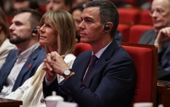 El Diario: Oι δικαστές κατηγορούν τη σύζυγο του Σάντσεθ χωρίς κανένα αποδεικτικό στοιχείο, μετά από έρευνες δυο ετών