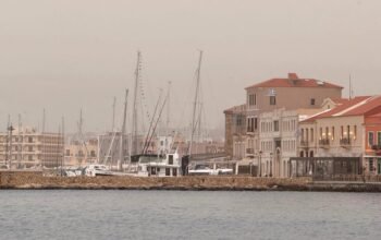 Καιρός: Συννεφιά και αφρικανική σκόνη σήμερα – Αναλυτική πρόγνωση ανά περιοχή