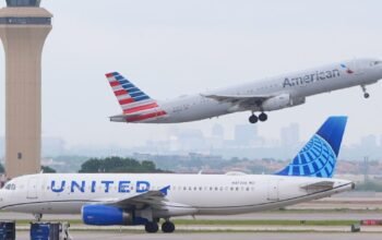 Κλειδώνει το mega deal: Συγχώνευση United και American Airlines – Παρασκηνιακές επαφές με Τραμπ