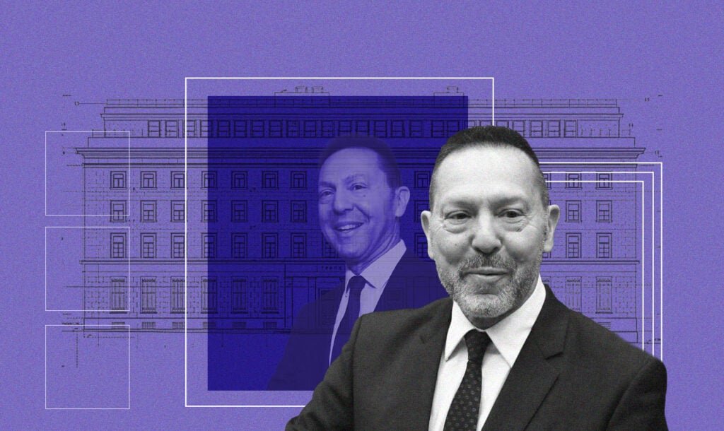 Οι κυβερνήσεις φεύγουνε και ο Στουρνάρας μένει