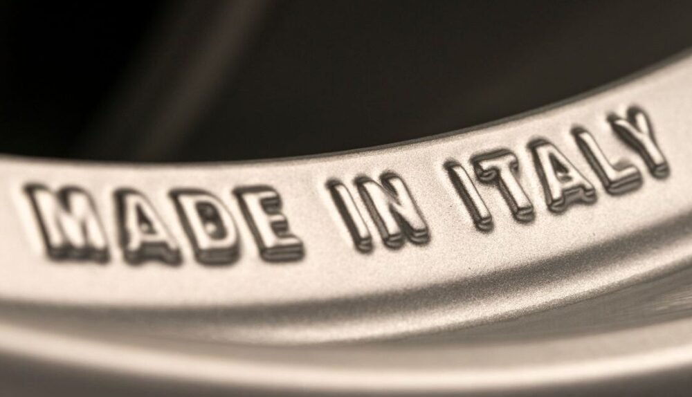 Η Ιταλία φοβάται ξέσπασμα οικονομικής κρίσης – Άμεσα μέτρα απαιτούν οι βιομήχανοι