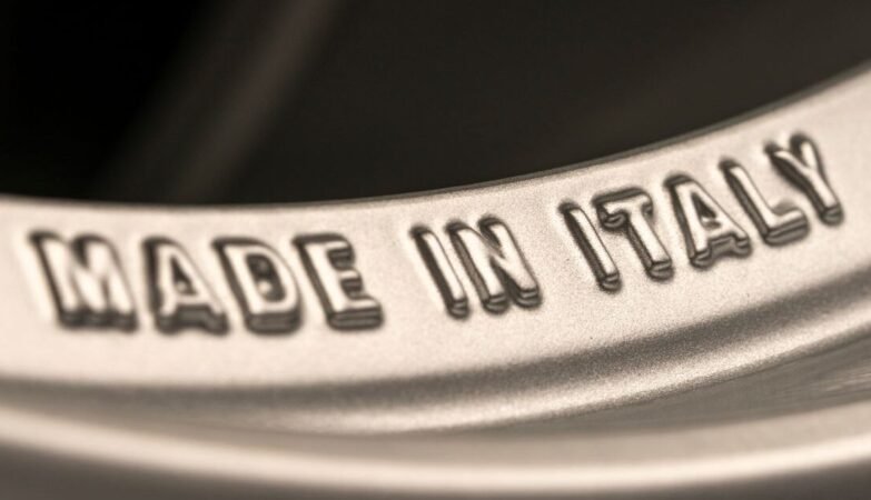 Η Ιταλία φοβάται ξέσπασμα οικονομικής κρίσης – Άμεσα μέτρα απαιτούν οι βιομήχανοι