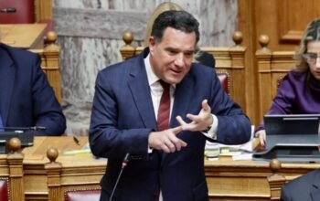 Επιμένει ο Γεωργιάδης: «Επίθεση στη Δημοκρατία, όχι στη Νέα Δημοκρατία» οι δικογραφίες από την Πόπη Παπανδρέου