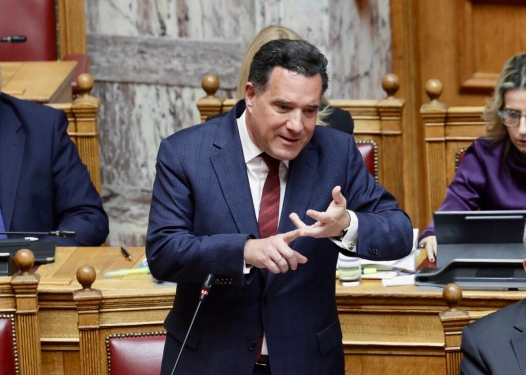 Επιμένει ο Γεωργιάδης: «Επίθεση στη Δημοκρατία, όχι στη Νέα Δημοκρατία» οι δικογραφίες από την Πόπη Παπανδρέου