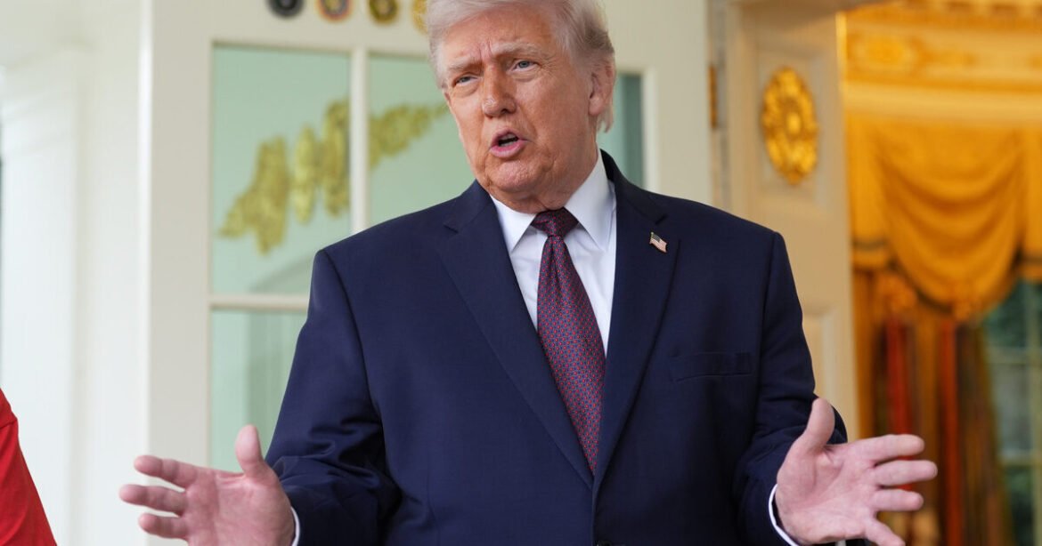 Politico: Ο Τραμπ ψάχνει εναγωνίως μια συμφωνία με το Ιράν