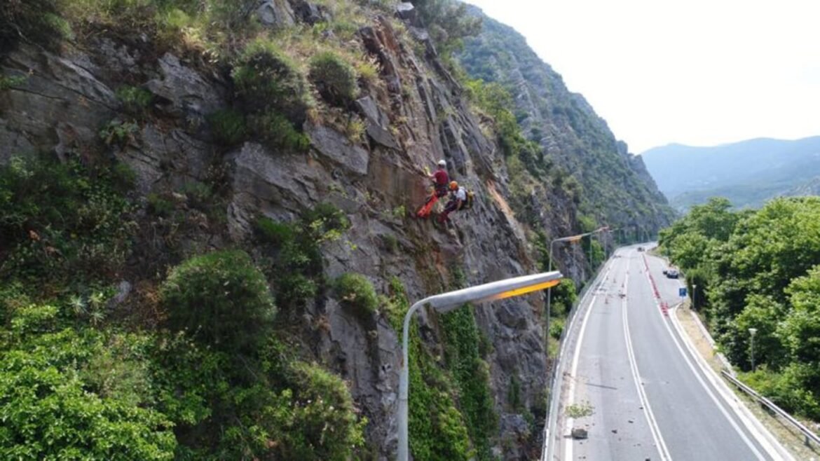 Κλείνει για τα οχήματα η Κοιλάδα των Τεμπών – Πώς θα διεξάγεται η κυκλοφορία