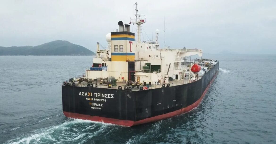 Ελληνικό τάνκερ ανοίγει νέα διαδρομή παρακάμπτοντας το Ορμούζ – Το δρομολόγιο μέσω Συρίας