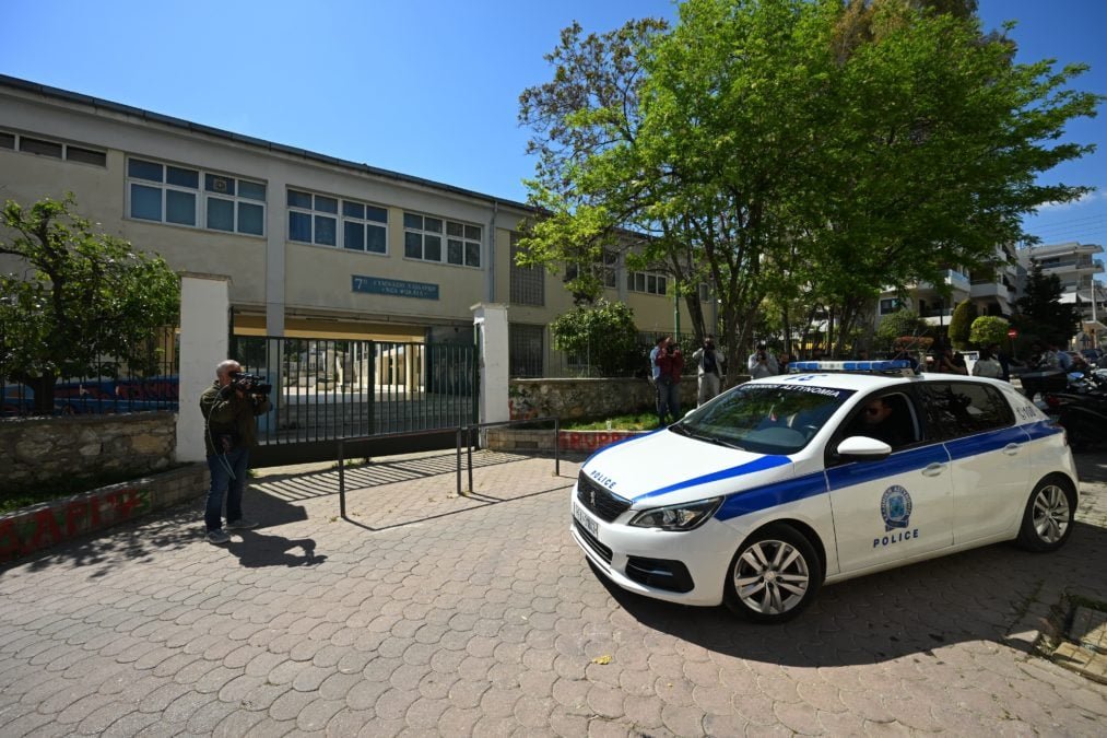 Χαϊδάρι: «Γλίστρησε σε κλάσματα δευτερολέπτου» λέει καθηγήτρια της 13χρονης μαθήτριας – ΒΙΝΤΕΟ