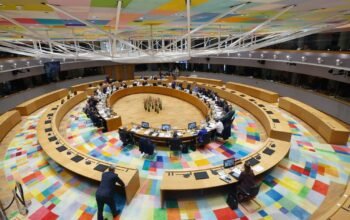 «Ξεκλειδώνει» το δάνειο 90 δισ. της ΕΕ στην Ουκρανία – Έτοιμη να άρει το βέτο η Ουγγαρία