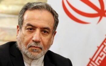 Αραγτσί: Εμπόδιο για τη διπλωματία οι παραβιάσεις της εκεχειρίας από τις ΗΠΑ