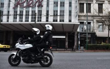 Ασπρόπυργος: Συνελήφθη 63χρονος με ένα κιλό κοκαΐνης ύστερα από καταδίωξη – Χτύπησε τους αστυνομικούς