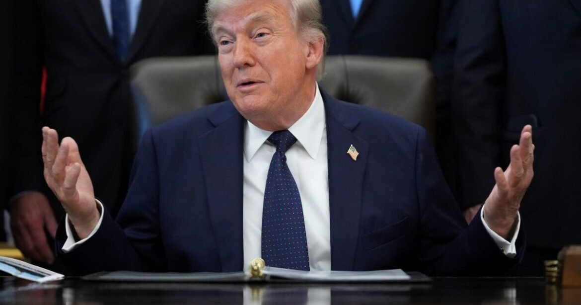 Ο Τραμπ αποθεώνει την Ελλάδα: Μας έχει βοηθήσει πολύ, τρομερός τύπος ο Μητσοτάκης