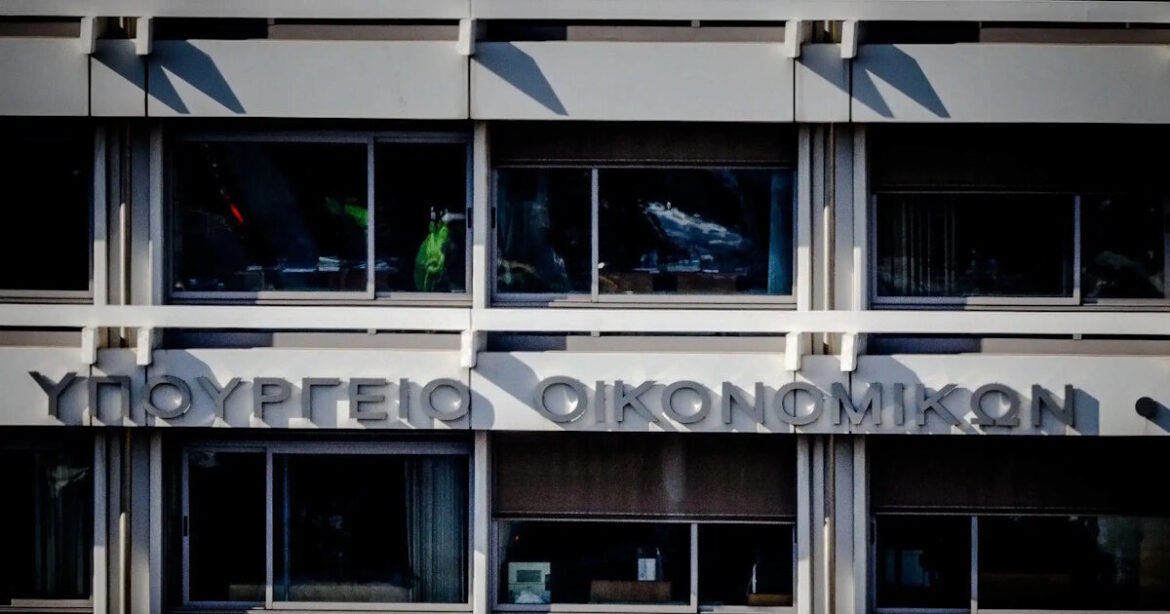 ΥΠΟΙΚ: Στήριξη στην αύξηση κεφαλαίου της ΔΕΗ και διατήρηση συμμετοχής του Δημοσίου στο 33,4%