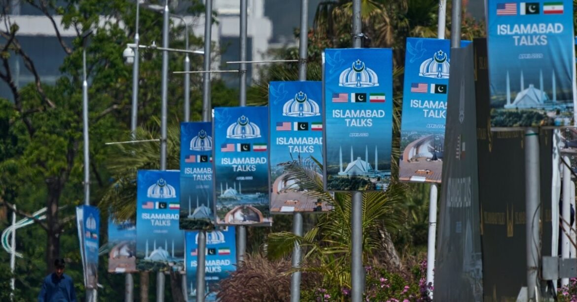 «Κλειδώσαν» οι συνομιλίες ΗΠΑ – Ιράν: Ο Αραγτσί φτάνει απόψε στο Ισλαμαμπάντ για τη συνάντηση