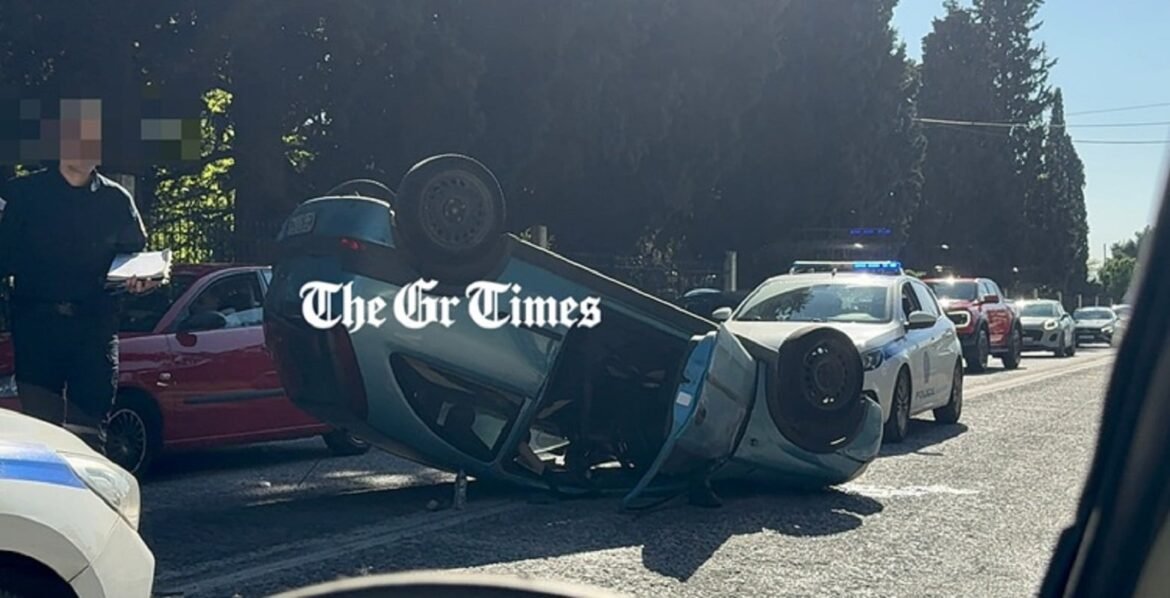 Σοβαρό τροχαίο στη Θεσσαλονίκη – Ντεραπάρισε αυτοκίνητο, τραυματίστηκε μία γυναίκα