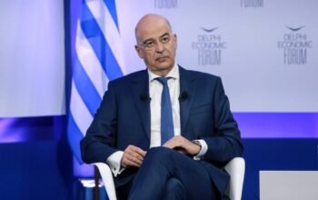 Δένδιας για το νέο δόγμα άμυνας της Ελλάδας: Καινοτομία, drones και γεωπολιτικές ισορροπίες