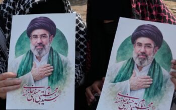 Μοτζταμπά Χαμενεΐ: «Θα χρειαστεί προσθετικό μέλος και πλαστική επέμβαση – Δεν θέλει να φανεί αδύναμος»