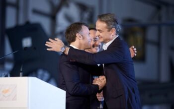 Γαλλικά ΜΜΕ για επίσκεψη Μακρόν: Παρίσι και Αθήνα θα μιλήσουν με μια φωνή