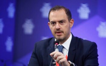 Κώτσηρας: Σταθερή στήριξη της μεσαίας τάξης με μόνιμες φοροελαφρύνσεις