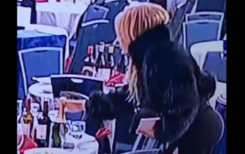 Άρπαζαν μπουκάλια κρασιού και σαμπάνιας μέσα στο χάος μετά την έφοδο ενόπλου στη δεξίωση με τον Τραμπ