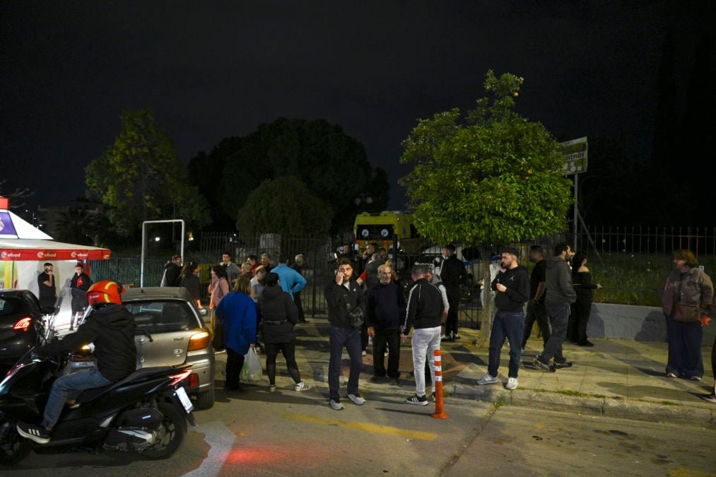 Δολοφονία στον Άγιο Δημήτριο: Βίντεο από τη στιγμή που ο 20χρονος δράστης φτάνει στο ραντεβού θανάτου – Τα