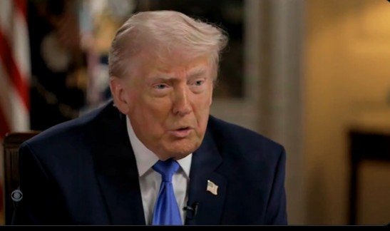 «Δεν είμαι βιαστής, είστε ντροπή»: Ο Τραμπ τσακώθηκε με δημοσιογράφο στον αέρα