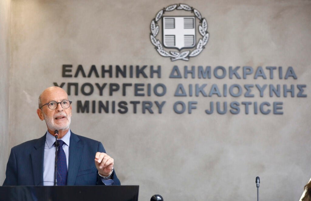 «Legum servi sumus ut liberi esse possimus»: Απάντηση της Ενωσης Εισαγγελέων στις κατηγορίες κατά Τζαβέλλα με Κικέρωνα