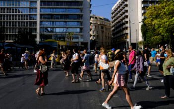 Νέα μέτρα: Το ράλι στο πετρέλαιο μετά το φιάσκο στις συνομιλίες Ιράν – ΗΠΑ κρατά ανοιχτό το παράθυρο για επιπλέον παρεμβάσεις