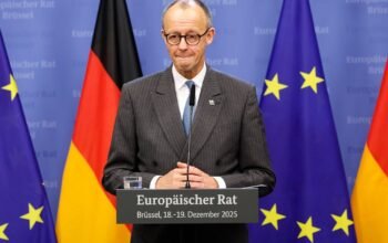 Βυθίζεται η οικονομία της Γερμανίας: Σε αδιέξοδο ο Μερτς, επιτίθεται σε Τραμπ και Βρυξέλλες