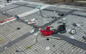 Θεσσαλονίκη: Ελεύθερη η μητέρα του 5χρονου που πετούσε αντικείμενα από το μπαλκόνι