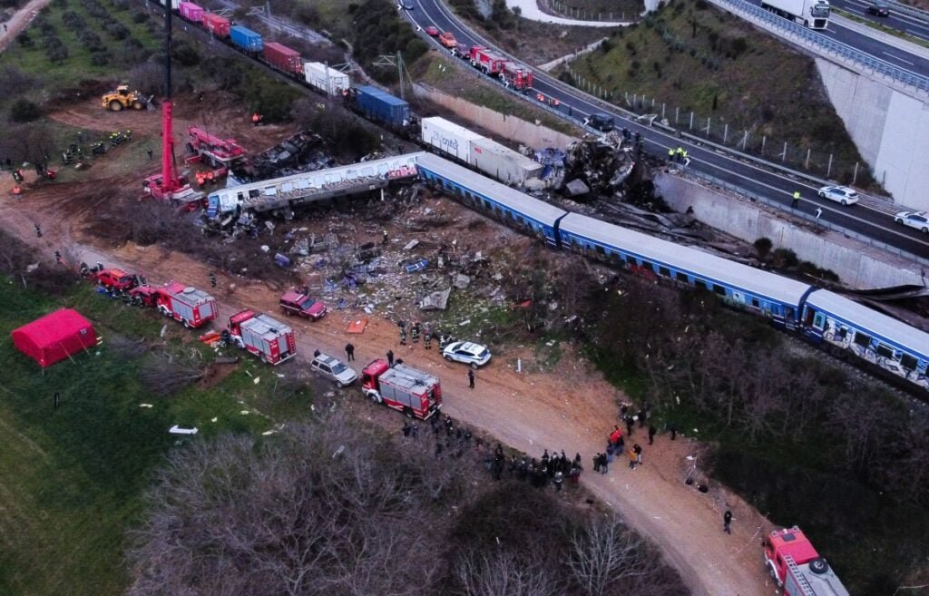 Τέμπη: Το Δημόσιο παραιτείται από την άσκηση ένδικων μέσων