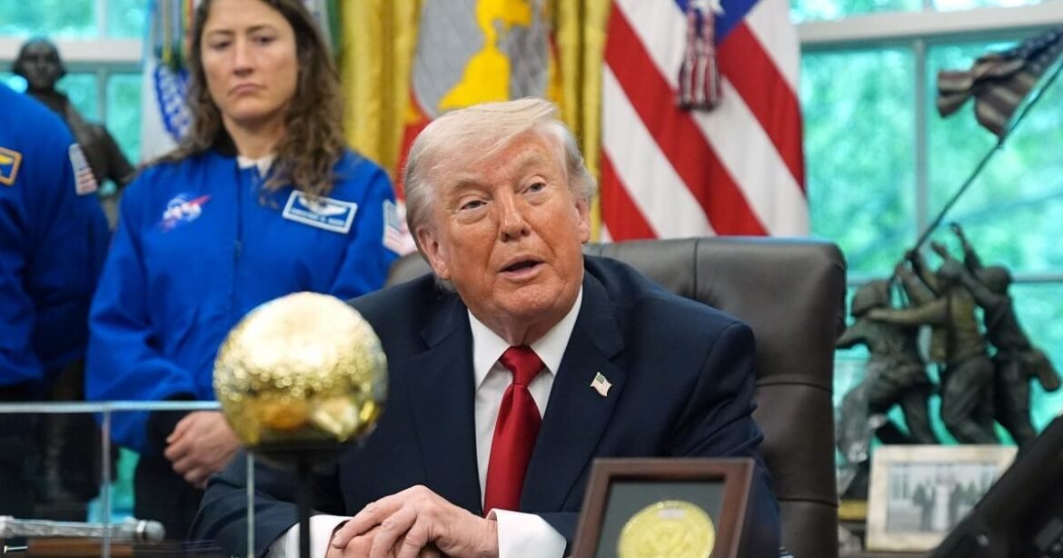 Τραμπ: Η Ουκρανία έχει ηττηθεί στρατιωτικά από τη Ρωσία (Βίντεο)