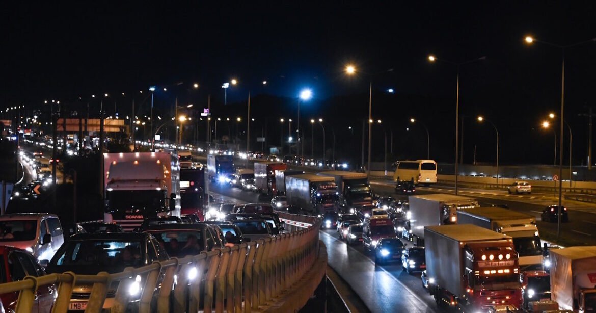 Τροχαίο στον Κηφισό στο ρεύμα προς Λαμία – Έντονη κίνηση στο σημείο