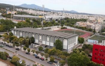 ΑΠΘ: Επίθεση στον αντιπρύτανη Ιάκωβο Μιχαηλίδη από ομάδα φοιτητών καταγγέλλουν οι πρυτανικές αρχές