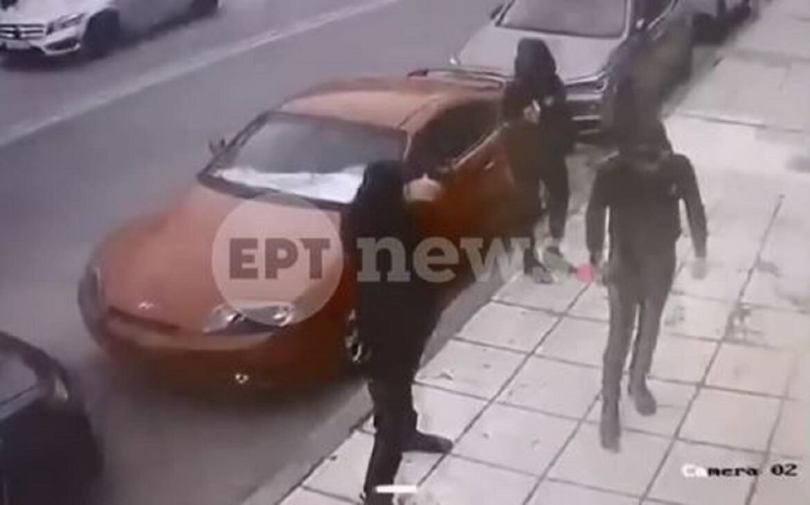 Ηράκλειο: Παραδόθηκε ο 18χρονος για το αιματηρό επεισόδιο έξω από μπαρ – Θα απολογηθεί την Τετάρτη μαζί με