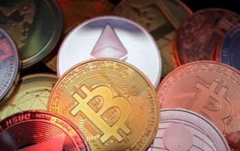Άλμα του Bitcoin πάνω από τα 80.000 δολάρια, σε υψηλό τριών μηνών, όπως το Ether και άλλα κρυπτονομίσματα