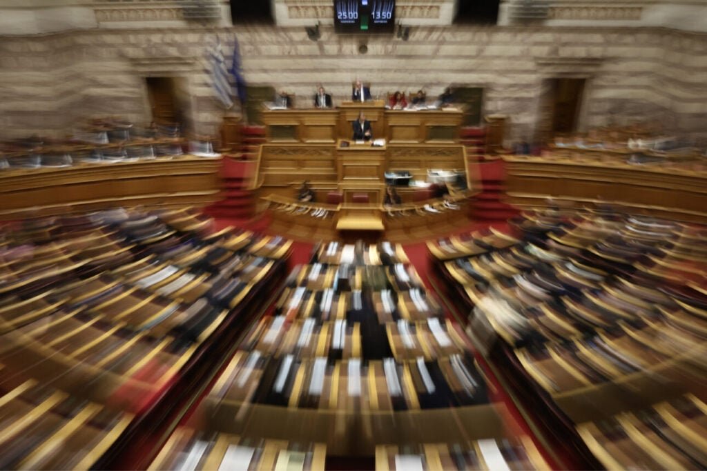 ΣΥΡΙΖΑ και Νέα Αριστερά κατέθεσαν τη δική τους πρόταση Προανακριτικής για Αραμπατζή, Λιβανό