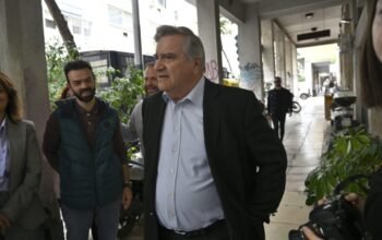 Αποχώρησε από το ΠΑΣΟΚ ο Χάρης Καστανίδης