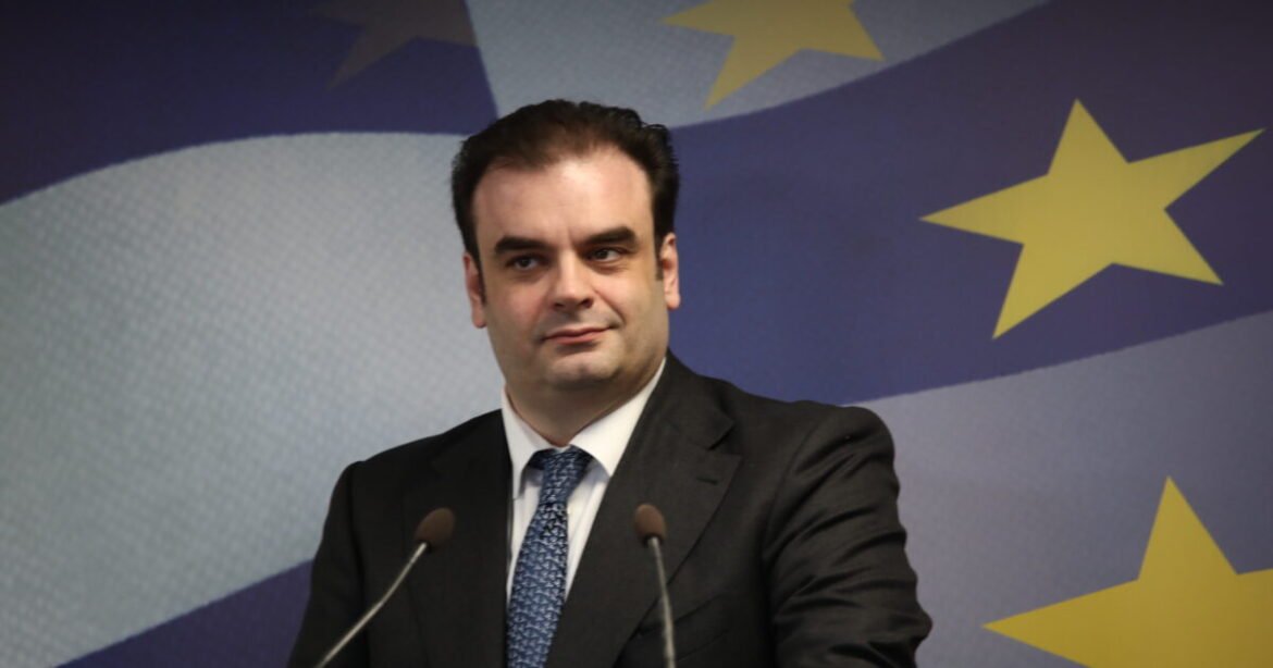 Πιερρακάκης: Ψηφιακό ευρώ, τραπεζική ενοποίηση και τεχνητή νοημοσύνη τα θέματα στην ατζέντα