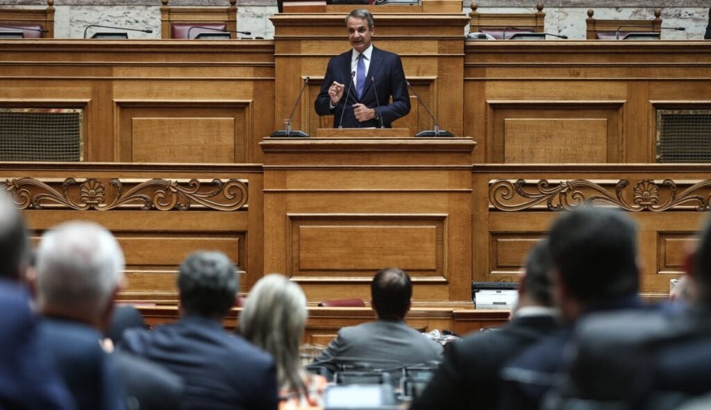 Συνεδριάζει η ΚΟ της ΝΔ: Ο Μητσοτάκης δίνει τον τόνο για τη Συνταγματική Αναθεώρηση
