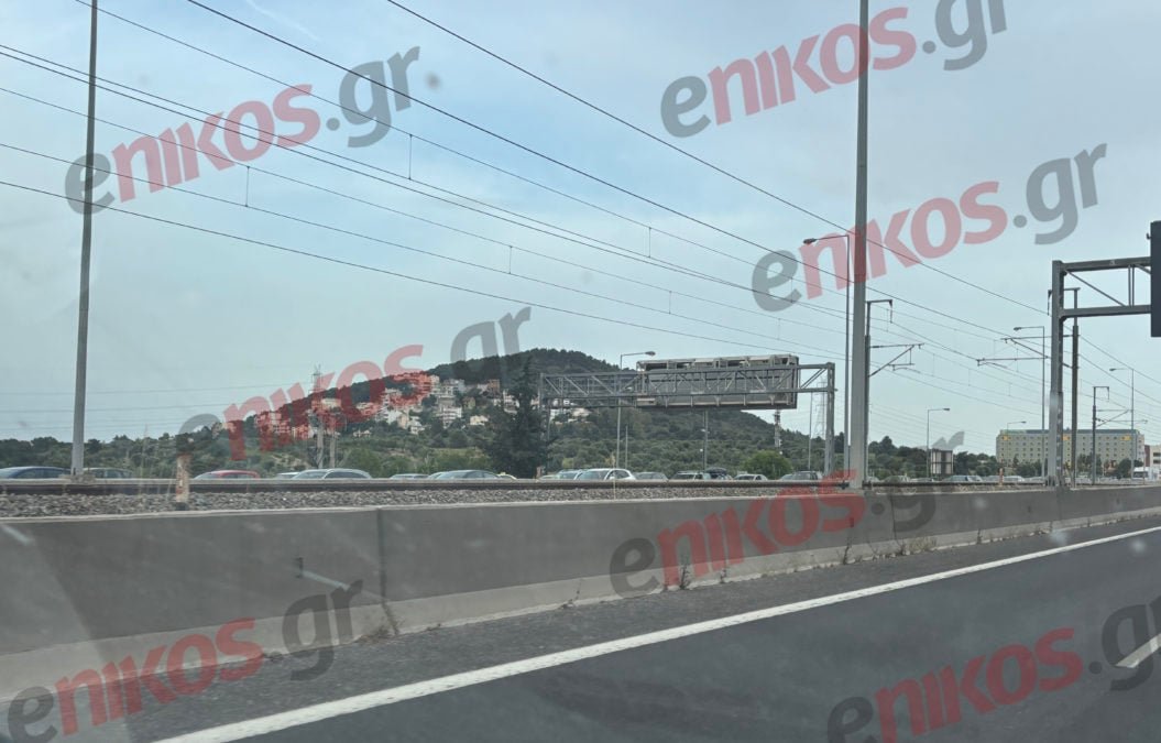 Κίνηση στους δρόμους: Ουρές χιλιομέτρων στην Αττική Οδό – ΒΙΝΤΕΟ αναγνώστη