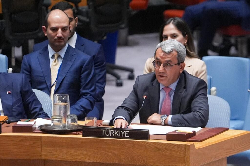 Οι Τούρκοι επιμένουν: Ποια Δαρδανέλια; Εμείς θα τα λέμε «Τουρκικά Στενά»