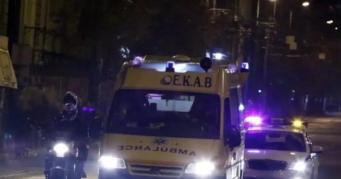 Τροχαίο στη λεωφόρο Αλεξάνδρας: Μηχανή παρέσυρε πεζό