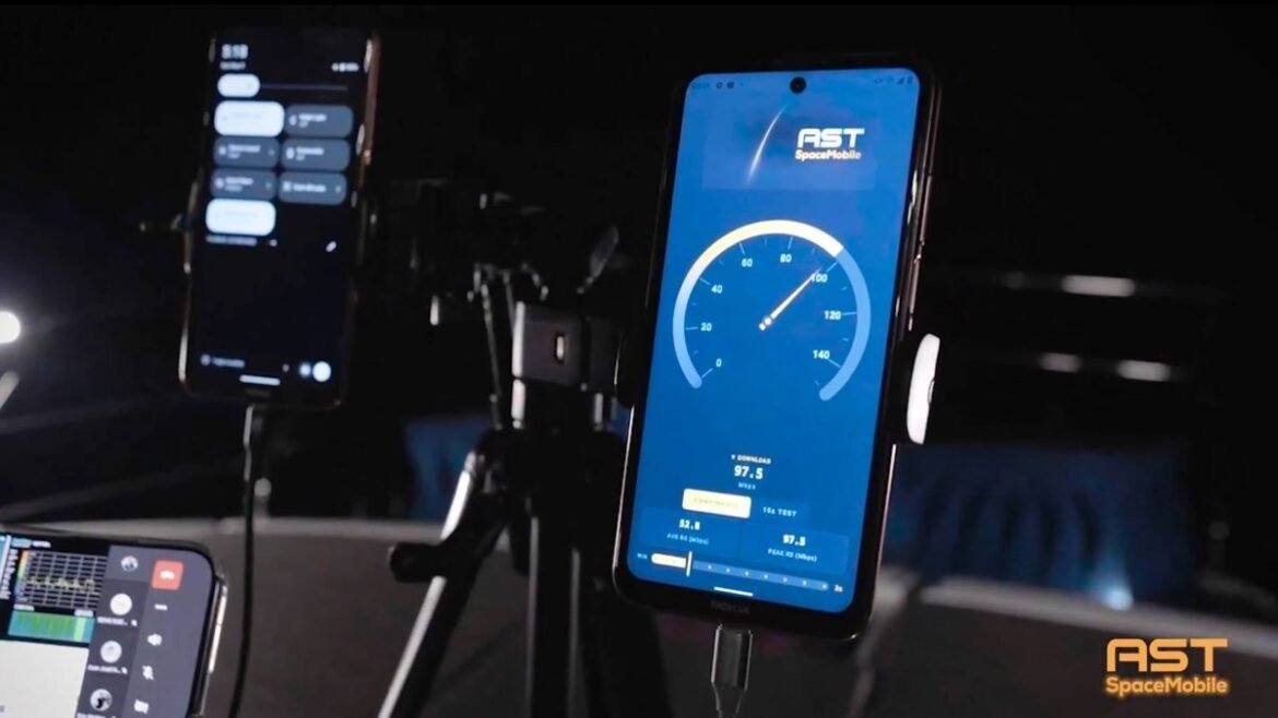 Δορυφορικό internet στα 98.9 Mbps απευθείας στο κινητό: Η AST SpaceMobile «απειλεί» την κυριαρχία του Starlink