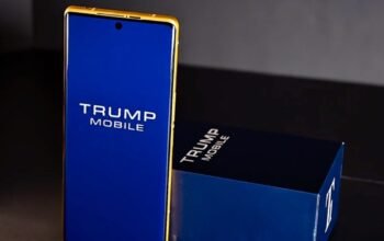 T1 Phone: Ξεκινούν οι αποστολές του τηλεφώνου της Trump Mobile μετά από έναν χρόνο καθυστερήσεων