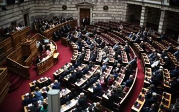 ΠΑΣΟΚ: Αίτημα για κλήση στην Επιτροπή Διαφάνειας των Τζαβέλλα και Δεμίρη