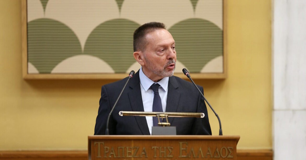 Στουρνάρας: Ανοιχτό το ενδεχόμενο νέας αύξησης επιτοκίων από την ΕΚΤ τον Ιούνιο