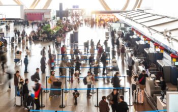 Fraport Greece: Άνοδος 3,2% στην επιβατική κίνηση τον Απρίλιο παρά τις πιέσεις από τη Μέση Ανατολή